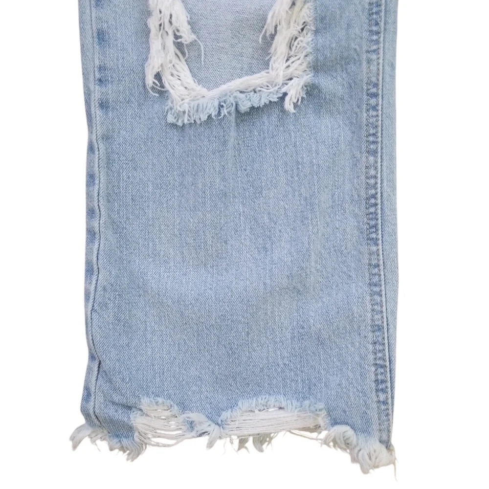 And Now This Women's Distressed Button Fly High Rise Straight Crop Jeans Size 28 - Picture 7 of 13